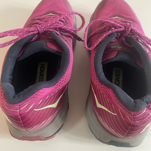 HOKA ONE ONE Women’s Size 8 Trail Running Shoes Pink  Lightweight Cushioned - Picture 9 of 10